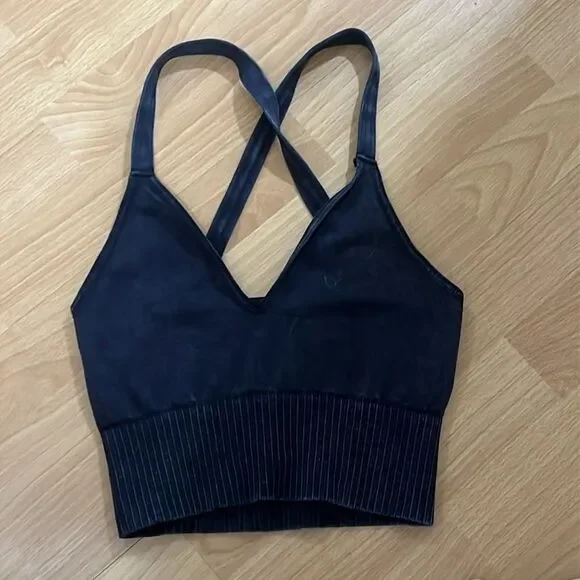 Free People Good Karma Crop - Picture 2 of 9